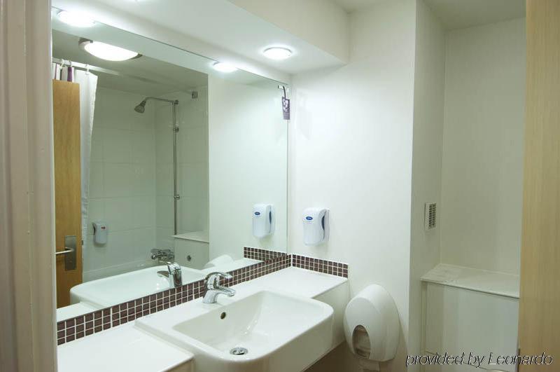 Premier Inn Merthyr Tydfil Zewnętrze zdjęcie
